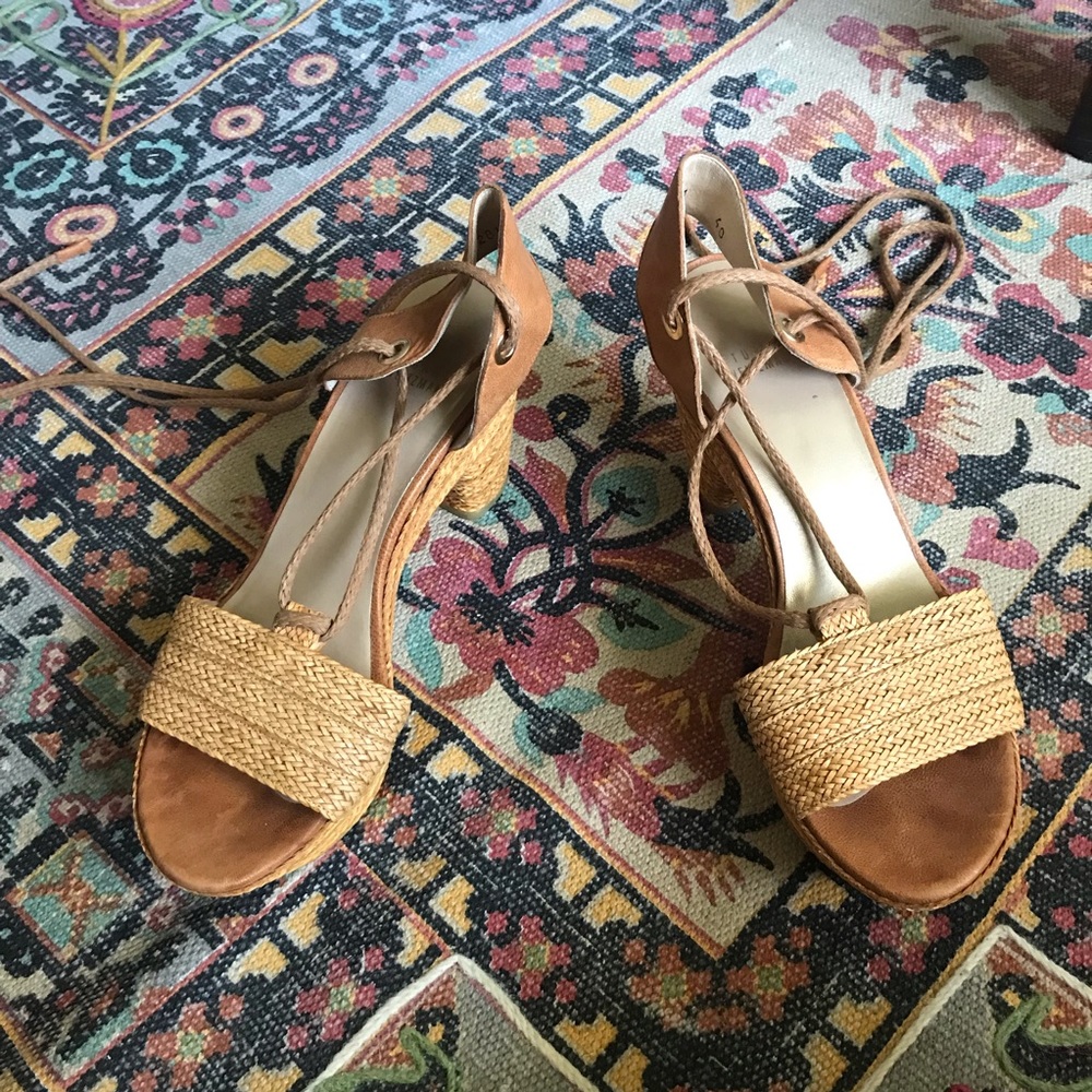 SOLD- SUMMER SANDALS: Lace up raffia heeled sandals